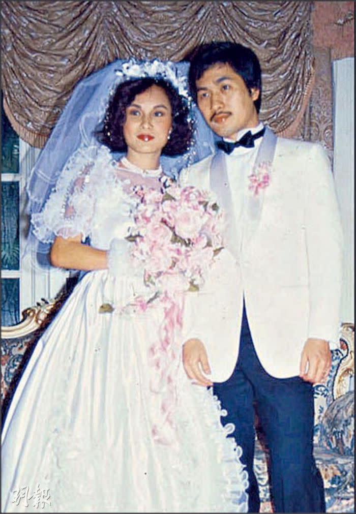 Violet married businessman Shum Hoi Kin in 1984 but ended the marriage eight years later