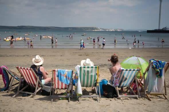 UK set for 'mini heatwave' thanks to Hurricane Cristobal