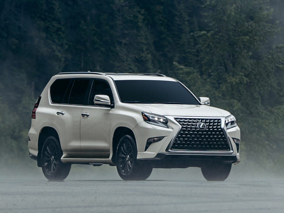 The 2023 Lexus GX 460.