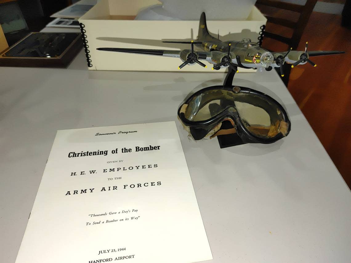 The Pasco Aviation Museum exhibits goggles worn by Arlis Wineinger. The Kansas native was the first navy pilot to fly the B-17 Flying Fortress dubbed “Day’s Pay” for the Richland effort that paid for it.