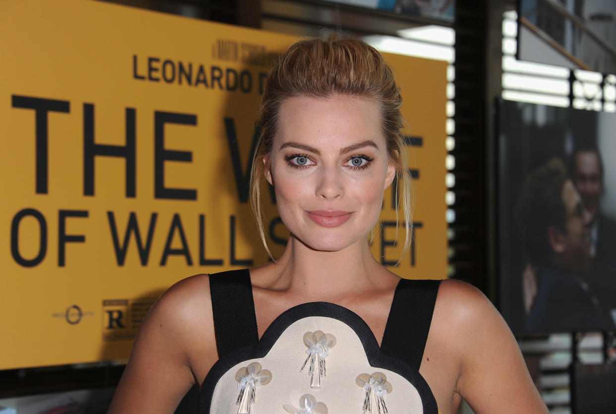 LOS ÁNGELES, CA - 7 DE ENERO: La actriz Margot Robbie asiste a la proyección especial de Australians In Film de 