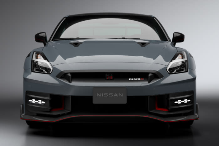 2024 Nissan GT-R