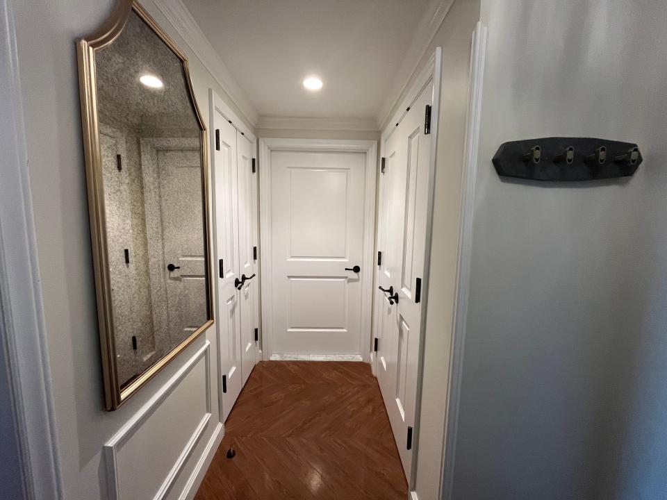 entry hallway inside one bedroom villa at disney's riviera resort