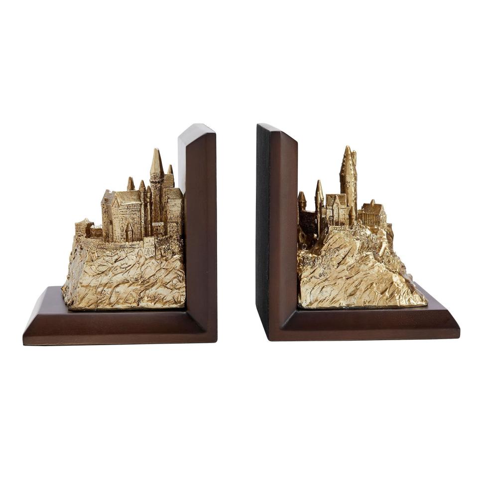 36) Harry Potter Sculpted Hogwarts Bookends