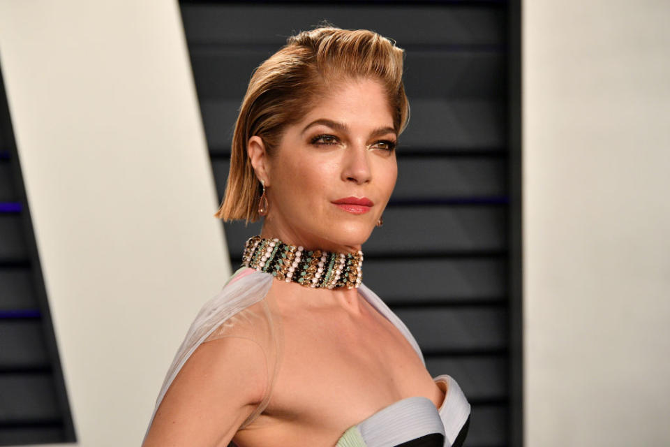Selma Blair attends the 2019 Vanity Fair Oscar Party at Wallis Annenberg Center for the Performing Arts on Feb. 24, 2019, in Beverly Hills, Calif. (Photo: Dia Dipasupil/Getty Images)