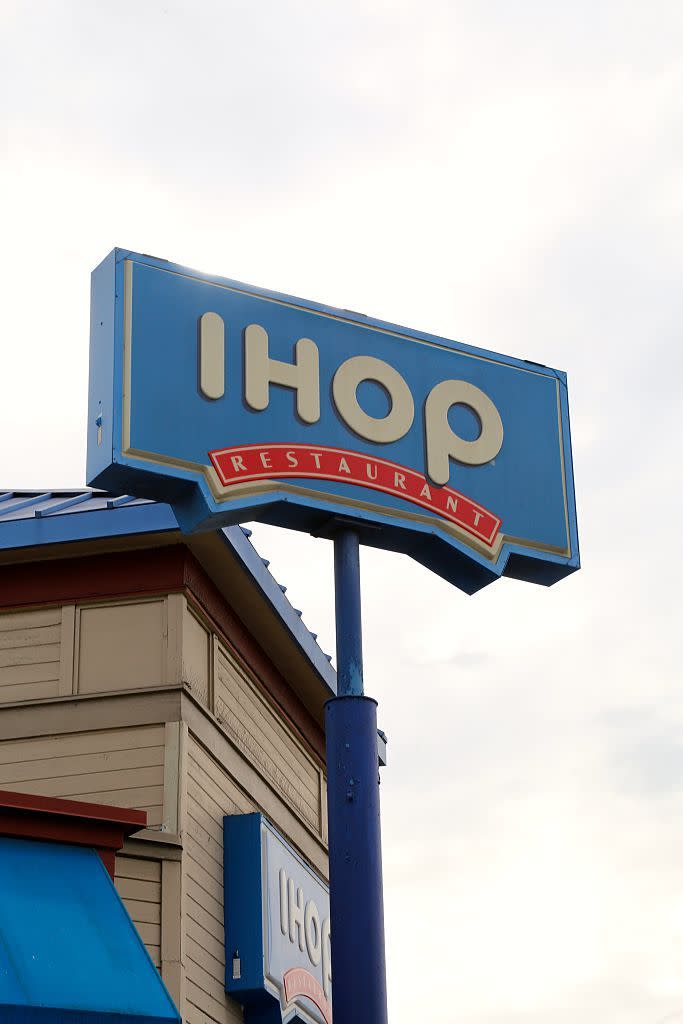 8) IHOP