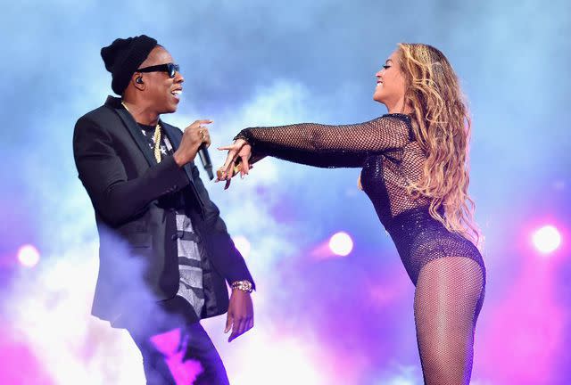 Beyoncé and Jay-Z performing together