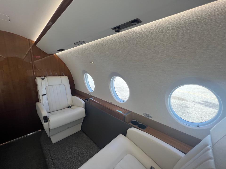 Flying on a Gulfstream G280.