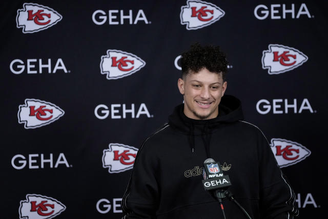 NFL superstar Mahomes joins ownership group of NWSL's Kansas City