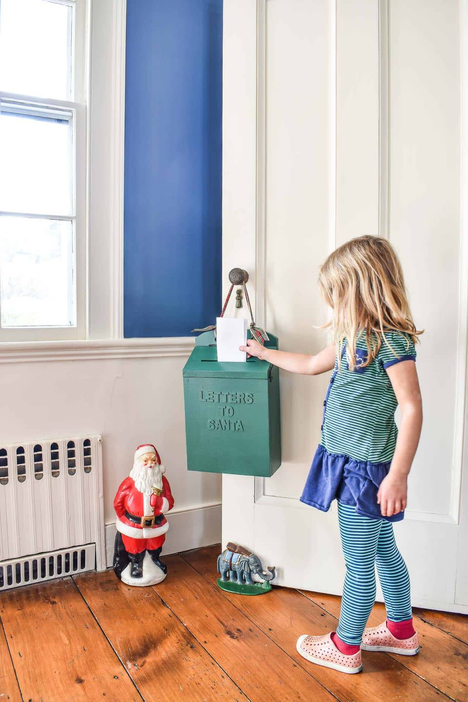 <p>This wooden "Letters to Santa" mailbox will continue to make a sweet holiday decoration, no matter how old your kids are.</p><p><strong>Get the tutorial at <a href="https://atcharlotteshouse.com/diy-santa-mailbox/" rel="nofollow noopener" target="_blank" data-ylk="slk:at Charlotte's House;elm:context_link;itc:0;sec:content-canvas" class="link ">at Charlotte's House</a>.</strong></p><p><a class="link " href="https://www.amazon.com/slp/wood-letters-craft-decorations/f9ekfz92rghe4c5?tag=syn-yahoo-20&ascsubtag=%5Bartid%7C10050.g.33605249%5Bsrc%7Cyahoo-us" rel="nofollow noopener" target="_blank" data-ylk="slk:SHOP WOOD CRAFT LETTERS;elm:context_link;itc:0;sec:content-canvas">SHOP WOOD CRAFT LETTERS</a><br></p>