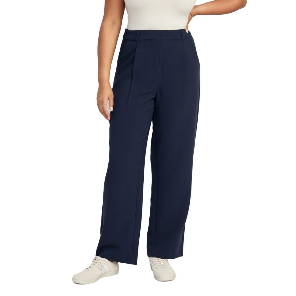 Old Navy Extra High-Waisted Pleated Taylor Wide-Leg Trouser Suit Pants for Women