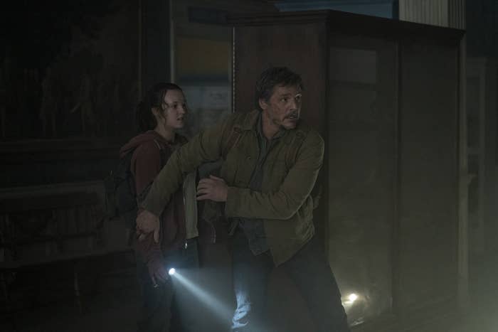 Bella Ramsey and Pedro Pascal in The Last of Us