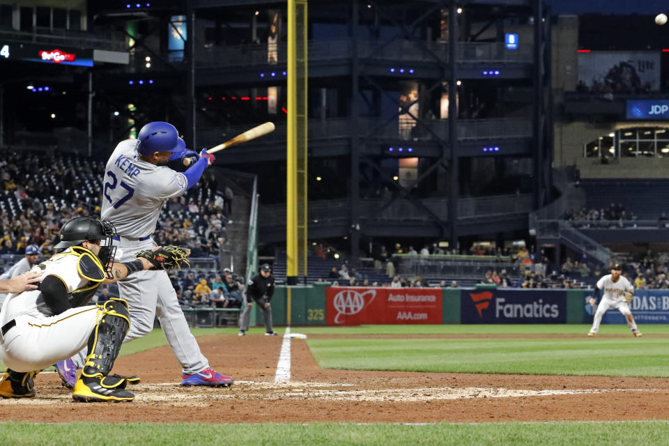 Los Angeles Dodgers’ Matt Kemp refuses to slow down (AP Photo).