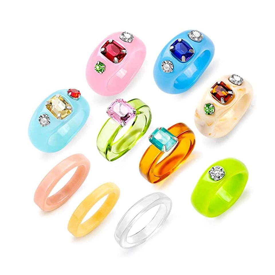 several different-colored resin rings