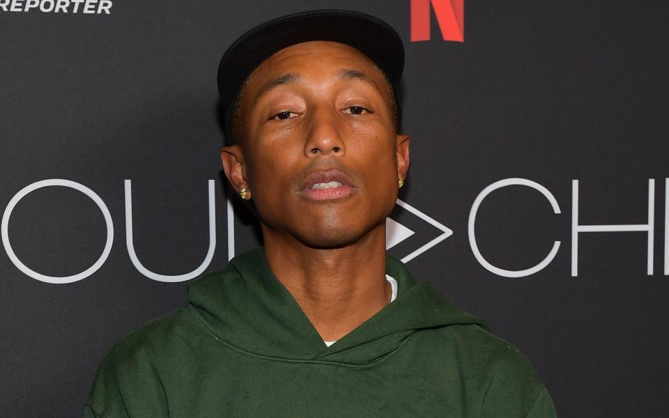 Pharrell Williams: "Hot In Herre" (Nelly)
