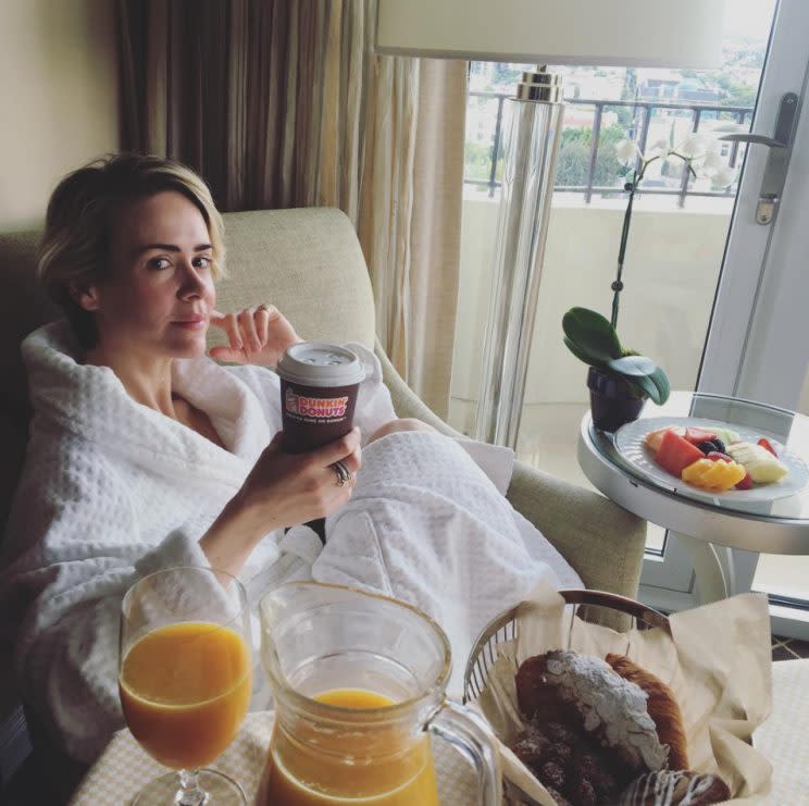 An Insta-Sneak Peek Behind Celebrity’s Golden Globes Moments