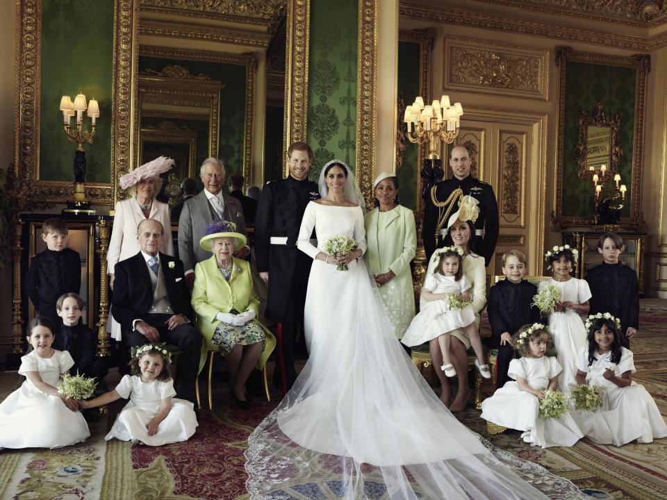 A full shot of the gorgeous Givenchy wedding gown worn by&nbsp;Meghan, Duchess of Sussex. (Photo: ASSOCIATED PRESS)