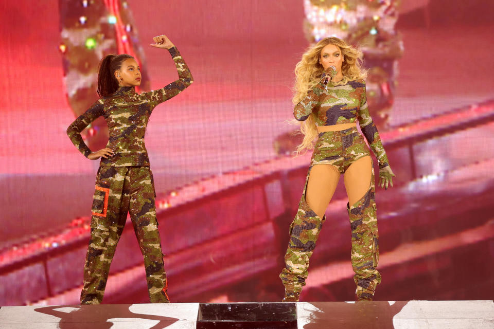 ATLANTA, GEORGIA – AUGUST 11: Blue Ivy Carter and Beyoncé perform onstage during the “RENAISSANCE WORLD TOUR” at Mercedes-Benz Stadium on August 11, 2023 in Atlanta, Georgia.