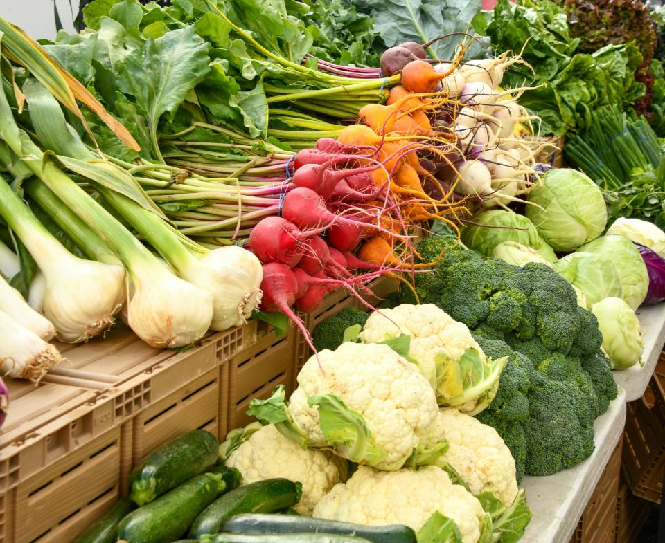 A variety of fresh produce is available for purchase at the Indian Wells Certified Farmers Market held from 8 a.m. to 2 p.m. every Thursday (October through May) in the Southwest Church Parking Lot in Indian Wells.