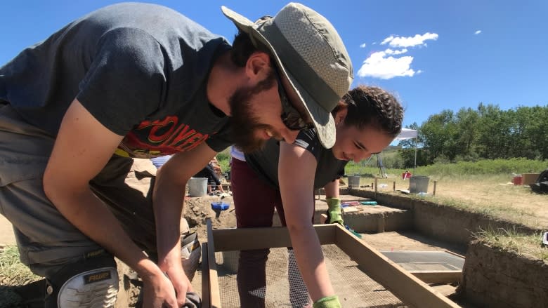 First Nations teens dig into their ancestors' past at archeological site