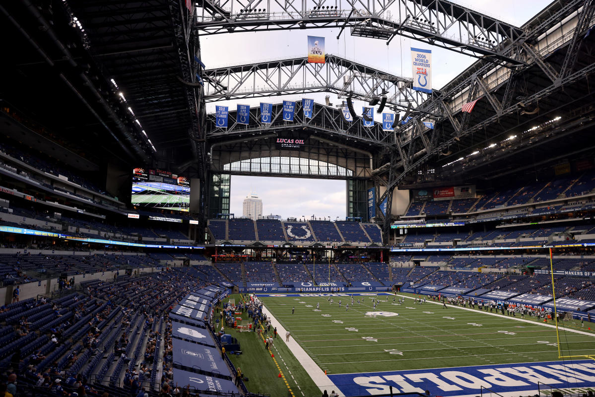 Lucas Oil Stadium to be at 100% capacity for Colts games