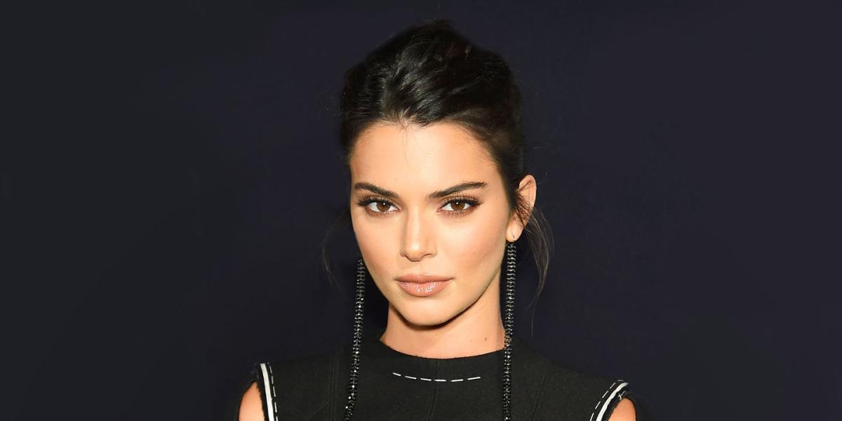 Kendall Jenner Receives Instagram Backlash for Wearing an Afro in a ...