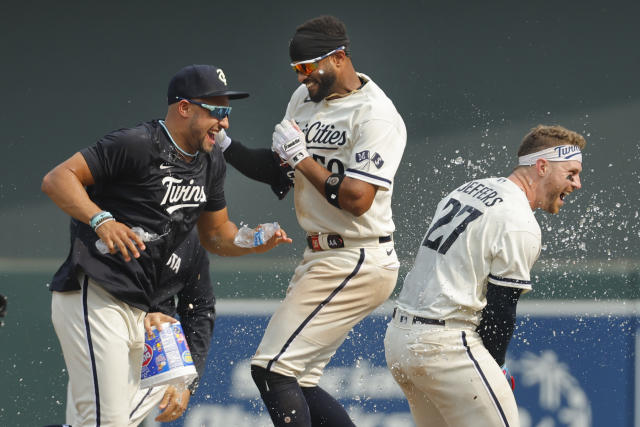 The Twins sweep the White Sox with a 5-4 win in the 12th on