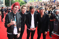 <p><b>5SOS</b> It's a miracle that the boy band members from Sydney have any hearing left -- their fans (which, by the way, extend globally) are extremely passionate.</p>