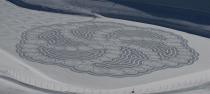 Snow art crop circles by Simon Beck<br>View more of Beck's art on his Facebook page, <a href="https://www.facebook.com/snowart8848" rel="nofollow noopener" target="_blank" data-ylk="slk:Simon Beck's Snow Art;elm:context_link;itc:0;sec:content-canvas" class="link ">Simon Beck's Snow Art</a>