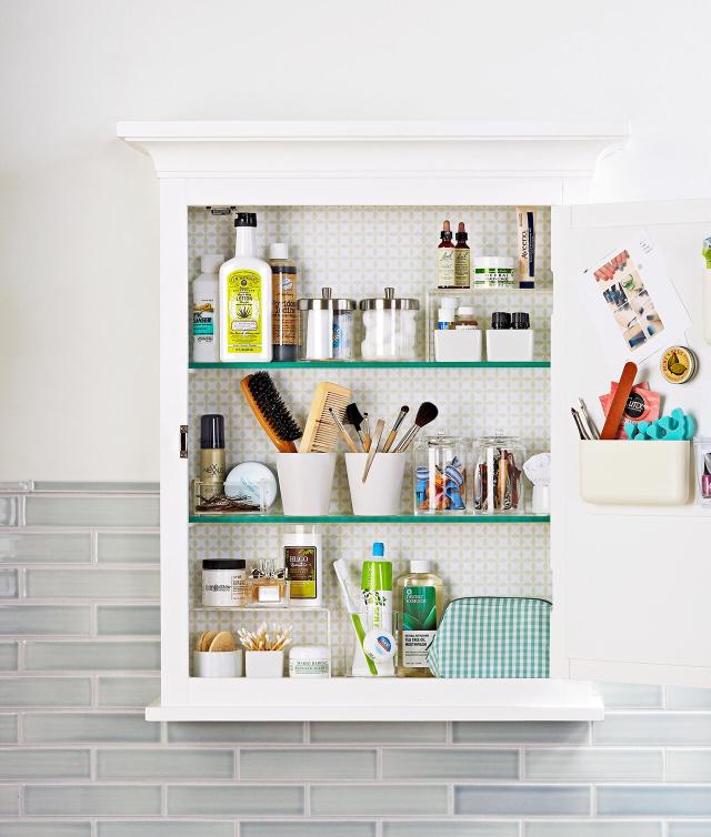 Medicine Cabinet Organization - Lolly Jane