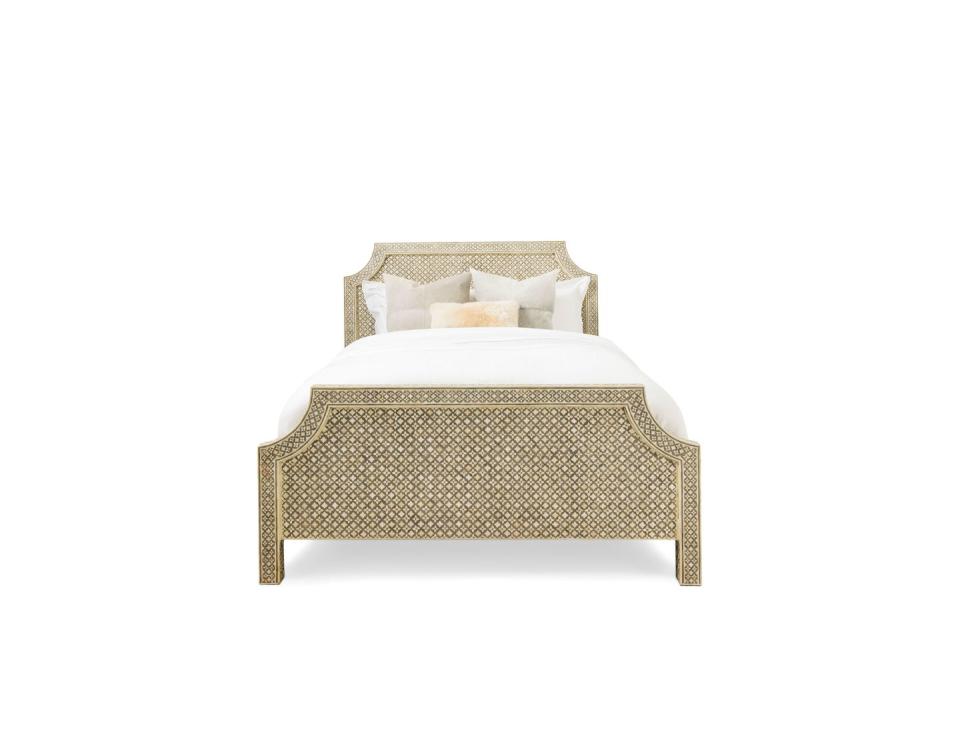 wicker bed frame