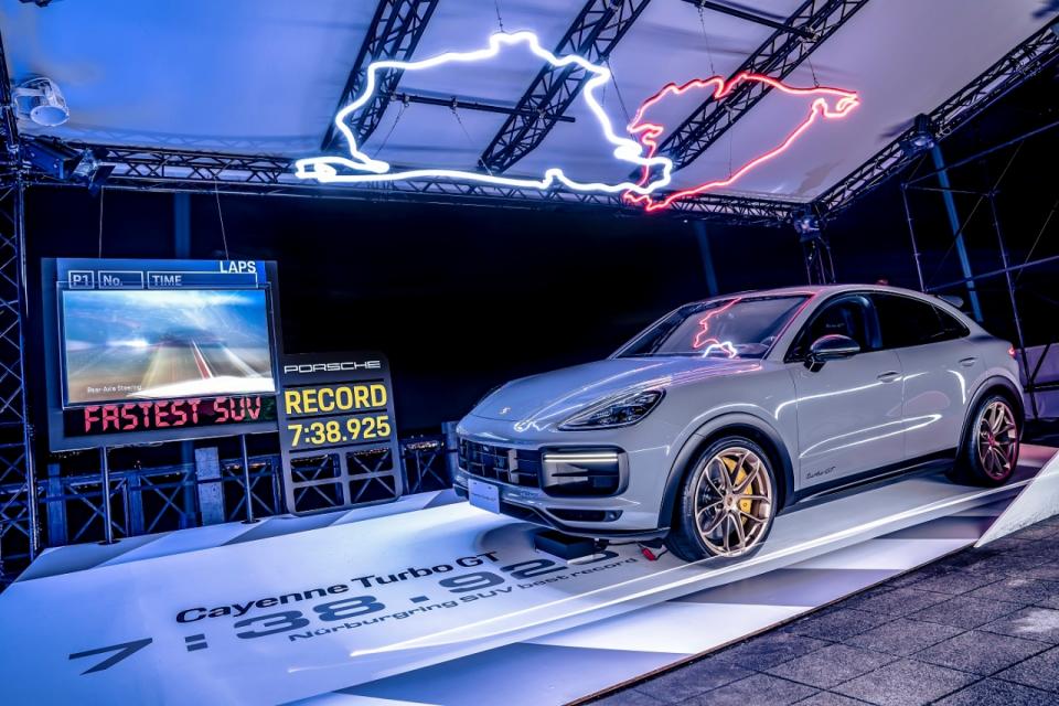 現場展出Cayenne Turbo GT、911 GT3 with Touring Package 與 Macan GTS等多款高階市售車款