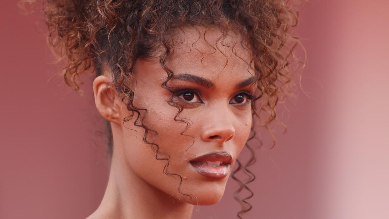 <span class="caption">The 13 Best Conditioners for Curly Hair</span><span class="photo-credit">Stefania D'Alessandro - Getty Images</span>