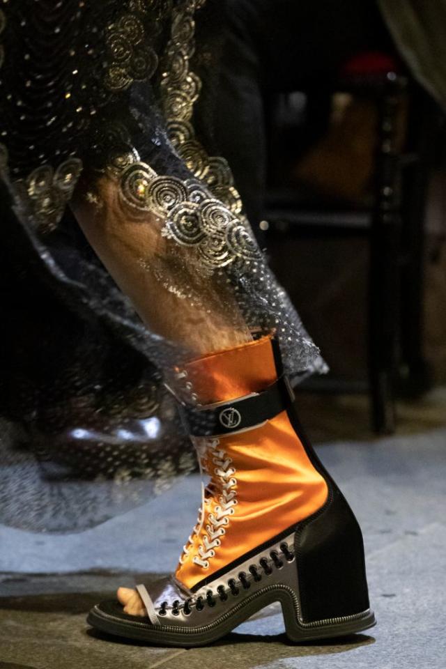 10 Memorable Runway Shoes Over The Years – Footwear News