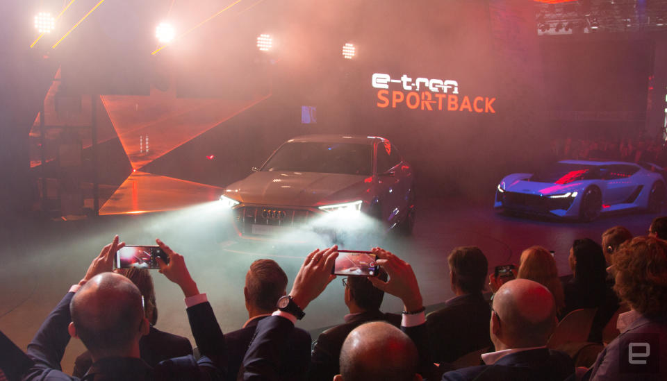 Audi E-Tron Sportback tease