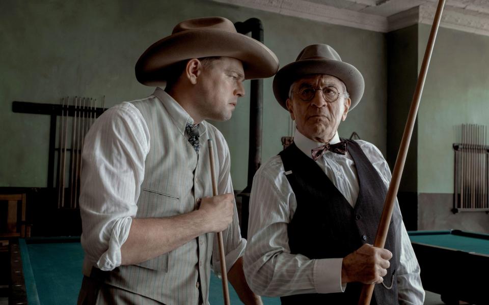 Robert De Niro as William Hale (right) and Leonardo DiCaprio as his nephew Ernest (left) in Killers of the Flower Moon