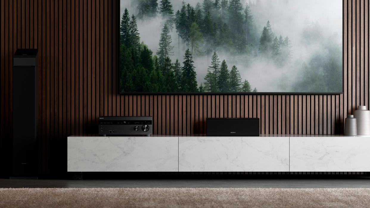  Home cinema amplifier: Sony TA-AN1000. 