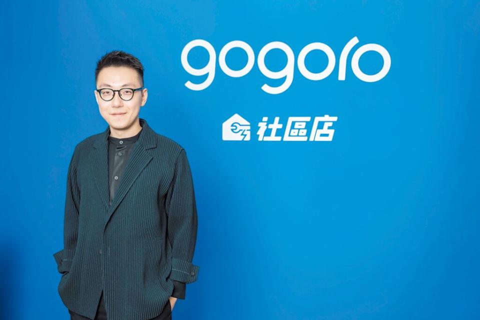 Gogoro台灣總經理姜家煒帶領團隊拜訪全台油車行，建立「揪甘心」的好鄰居形象。圖／Gogoro