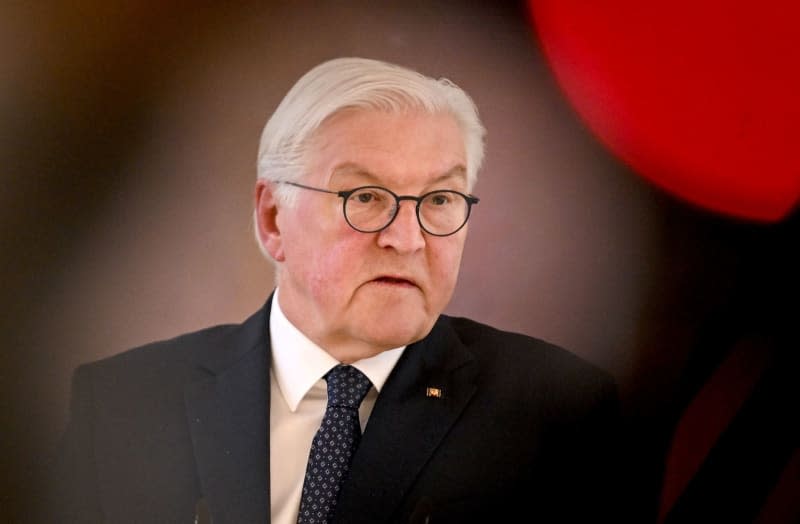 German President Frank-Walter Steinmeier speaks to media representatives. Steinmeier said he won't be congratulating Russian President Vladimir Putin on his re-election, his spokeswoman told the Berlin newspaper Tagesspiegel. Britta Pedersen/dpa