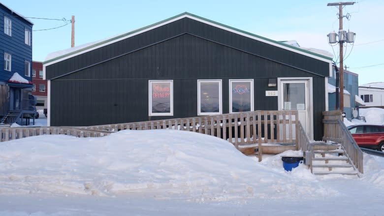 'I only heard yea:' Iqaluit diner owner hopeful his liquor licence will be approved