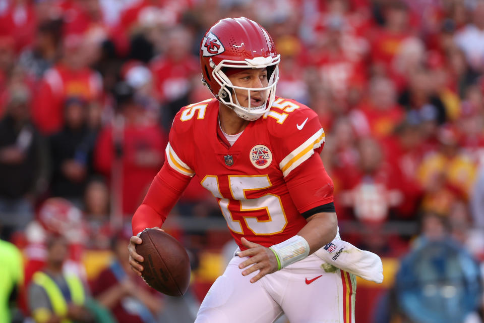 El mariscal de campo de los Kansas City Chiefs, Patrick Mahomes, es el favorito para el MVP.  (Foto de Scott Winters/Icon Sportswire vía Getty Images)