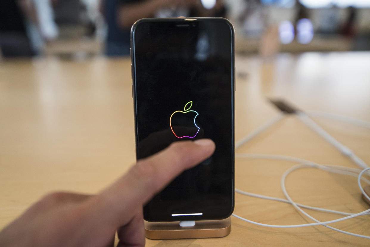 An iPhone XS in the store. (Photo: Stefano Guidi/LightRocket via Getty Images)