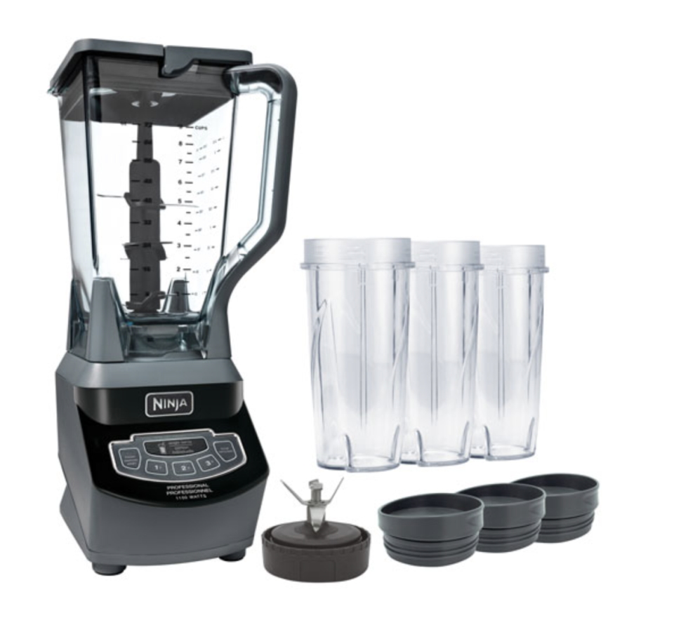 Ninja Professional 2.1L 1100-Watt Countertop Blender (Photo via Best Buy Canada)