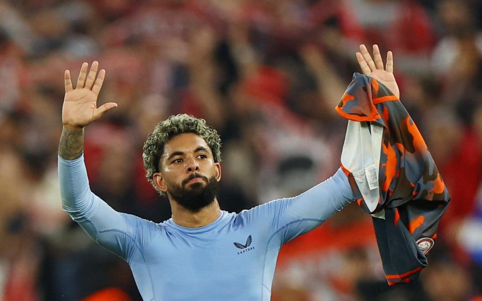 Douglas Luiz apologises to the home fans