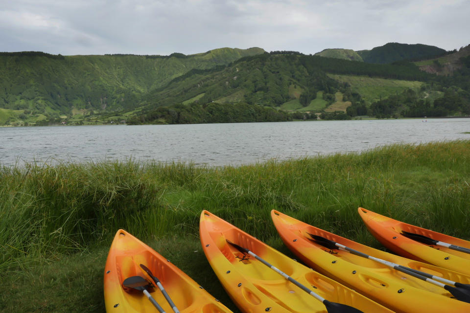 Donnez un coup de main lors d’excursions en canoë au Portugal