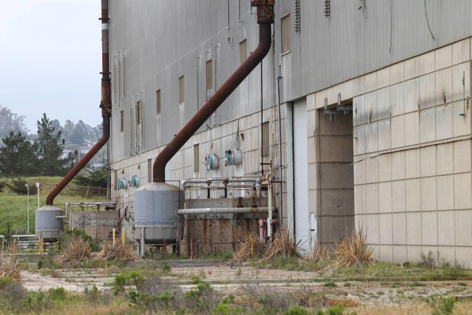 Vistra Corp. applied to build a 600 megawatt battery storage facility on the former Morro Bay Power Plant site, shown here on April 24, 2024.