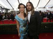 Actors Juliette Lewis and Jared Leto arrive at the 20th annual Screen Actors Guild Awards in Los Angeles, California January 18, 2014. REUTERS/Mario Anzuoni (UNITED STATES - Tags: ENTERTAINMENT) (SAGAWARDS-ARRIVALS)