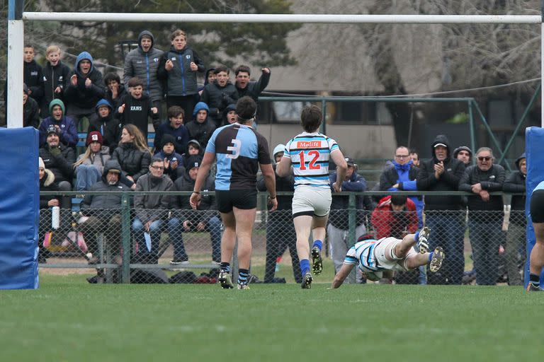 Try de San Isidro Club, fundamental para vencer a CUBA en la fría y ventosa tarde de Villa de Mayo, su noveno triunfo sucesivo.