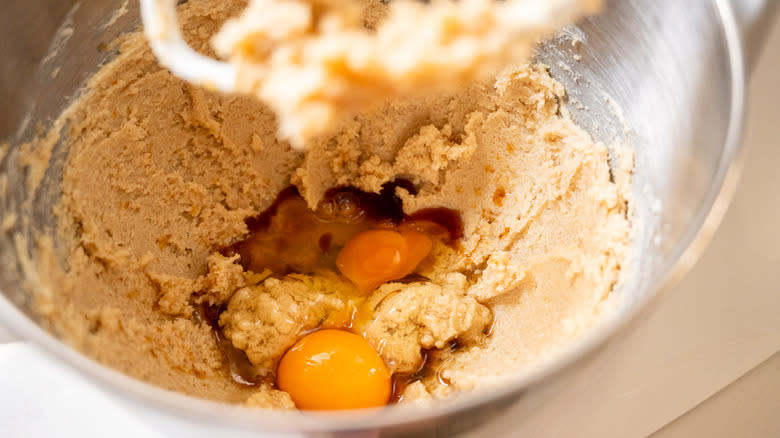 wet ingredients for cookie dough