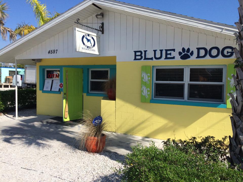 Blue Dog Bar & Grill sits in the old Mulletville space on Pine Island Road in Matlacha.